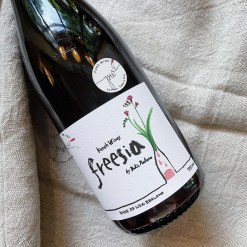 2019 九能酒莊小蒼蘭花紅酒