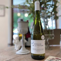 2022 貝皮耶莊園 蜜思卡得經典白酒<br/>Domaine de la Pepiere Muscadet Sevre-et-Maine Sur Lie
