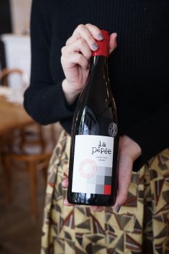 2022 紅靴酒莊 阿爾布瓦 姑娘兒 黑皮諾紅酒</br>Les Bottes Rouges “La Pépée”Arbois Rouge